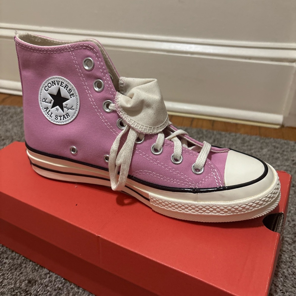 Converse Chuck Taylor All Star High Top Pink Women’s Sz 8 Men's Sz 6